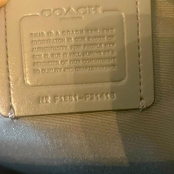 Coach Brooke Carryall Gray Suede Trim  Satchel/ Crossbody - GUC - Picture 13 of 14